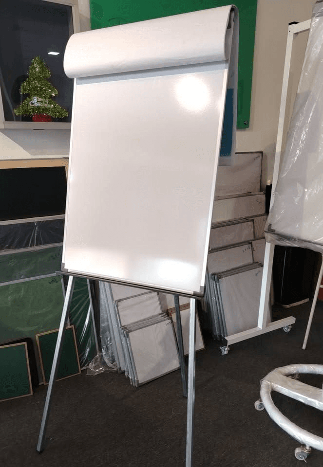 Flip Chart with Caster Wheels