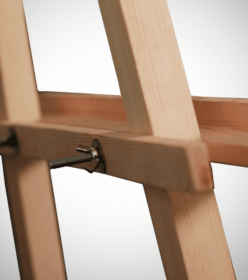 Medium Easel