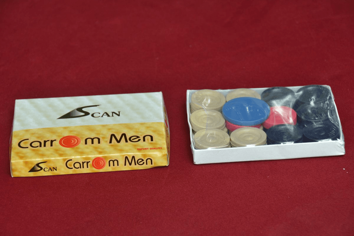 Sport Items Scan Carrom Men Set With Disk
